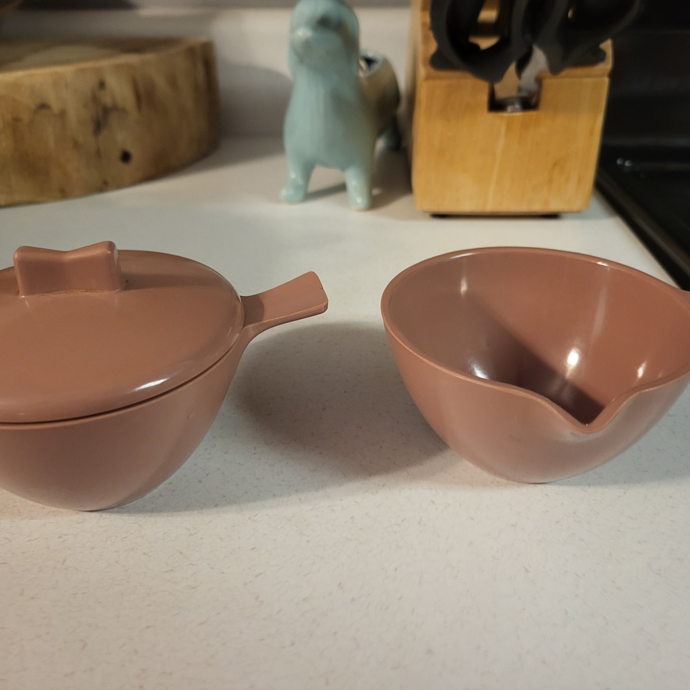 Vintage Melmac Mar-Crest Plastic Cream & Covered Sugar Bowl Dusty Rose Plum Pink